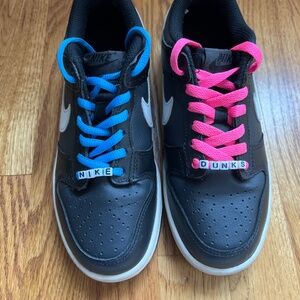 Nike Reverse Panda Dunks Sz 4.5Y